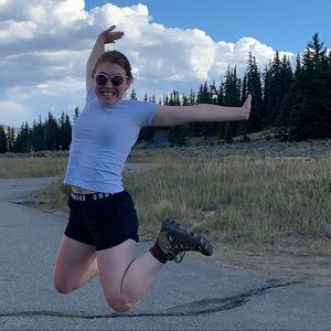 Meet your Posher, Natalie